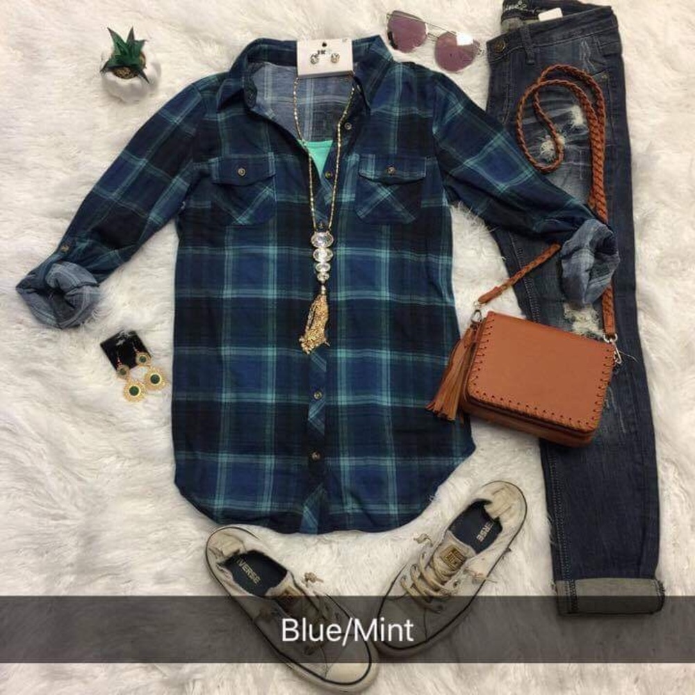 Blue & mint button down plaid shirt